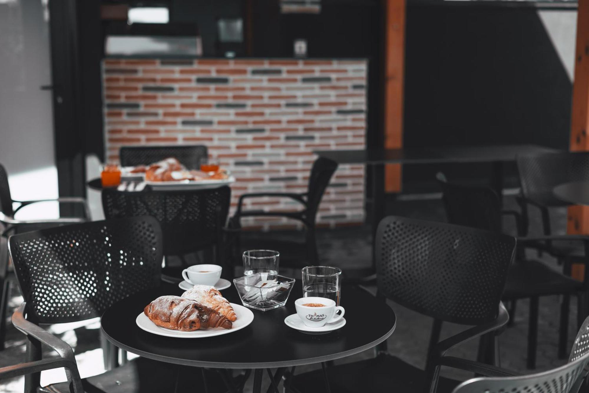 Hotel Beke Vlorë Eksteriør bilde